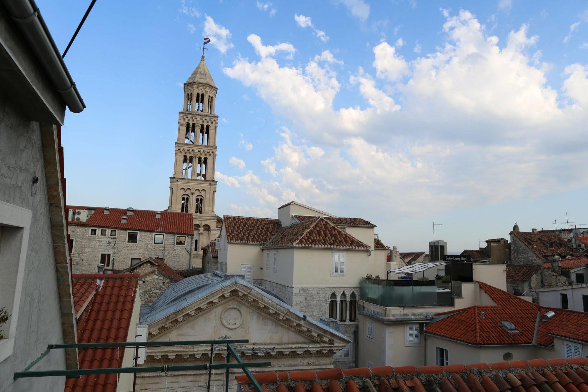 Malena Palace Experience Split Bagian luar foto